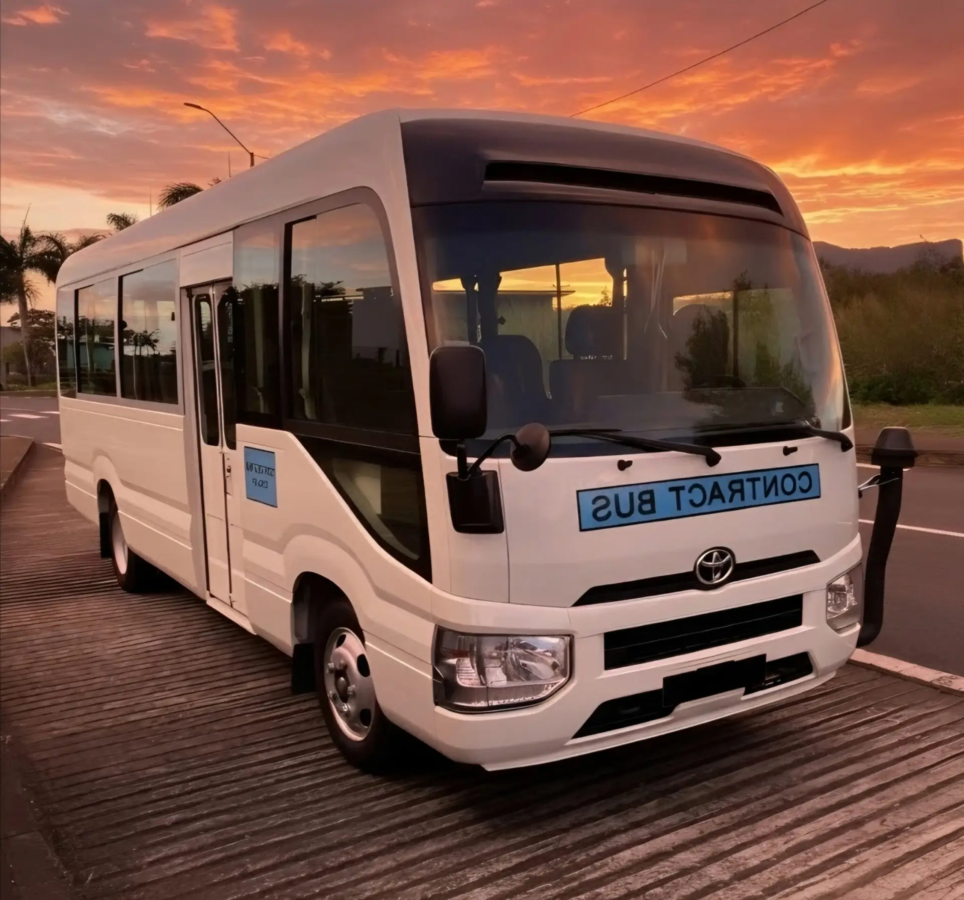 toyota-coaster